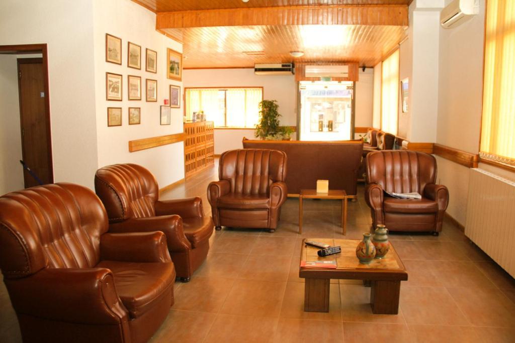 Sao Neutel Otel Chaves Dış mekan fotoğraf