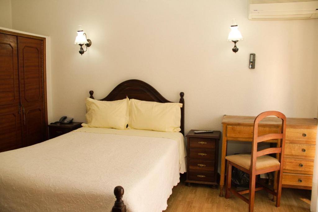 Sao Neutel Otel Chaves Oda fotoğraf
